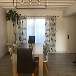 Les Micocouliers - Spacieuse Maison,4chambres ,avec Jardin- Parking -wifi Béziers